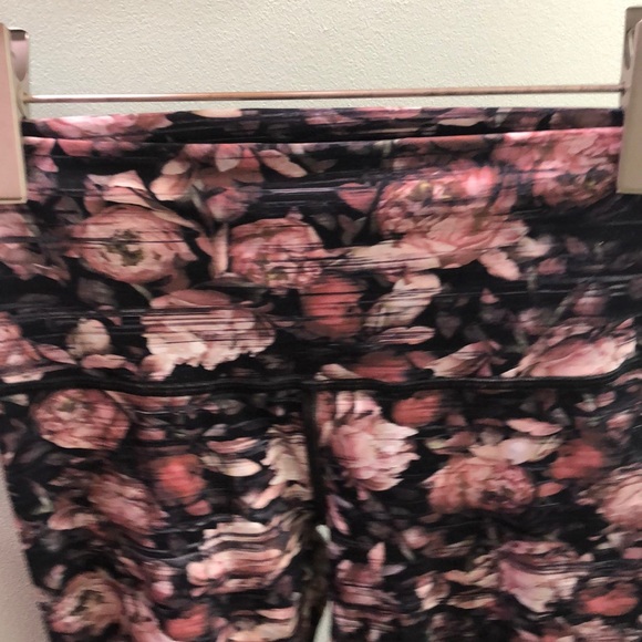 Pink floral lululemon leggings. - Picture 5 of 5